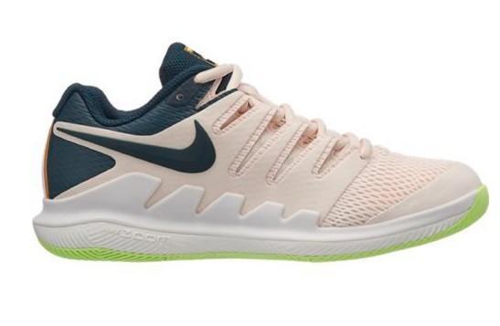 Теннисные кроссовки женские Nike WMNS Air Zoom Vapor 10 HC guava Ice/midnight spruce