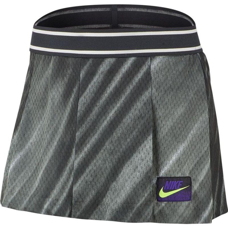 Теннисные шорты женские Nike Court Slam Short NY off noir/black/court purple/volt