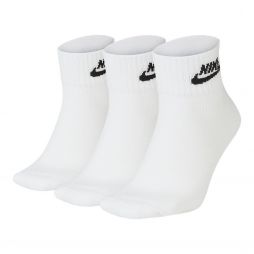 Nike NSW Everyday Esentials Quarter 3-pack/white Nike NSW Everyday Esentials Quarter 3-pack/white