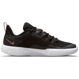 Тенісні кросівки жіночі Nike Court Vapor Lite black/mtlc red bronze/white Тенісні кросівки жіночі Nike Court Vapor Lite black/mtlc red bronze/white