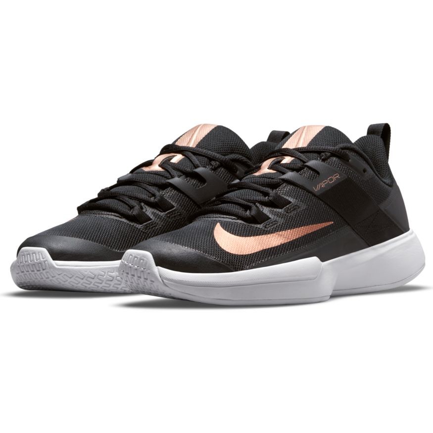 Теннисные кроссовки женские Nike Court Vapor Lite black/mtlc red bronze/white