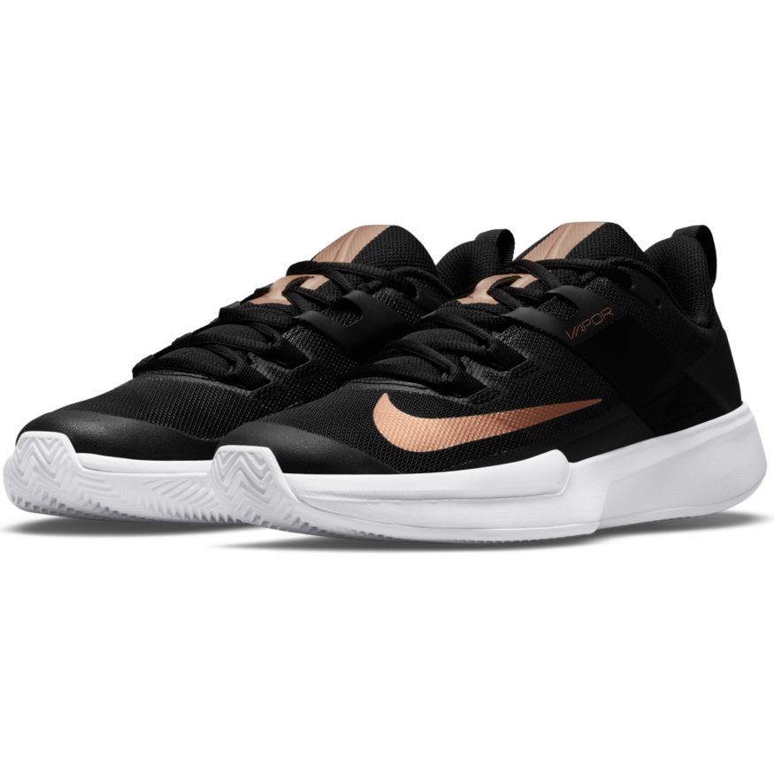 Теннисные кроссовки женские Nike Court Vapor Lite 