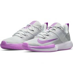 Тенісні кросівки жіночі Nike Court Vapor Lite photon dust/fuschia glow/white Тенісні кросівки жіночі Nike Court Vapor Lite photon dust/fuschia glow/white
