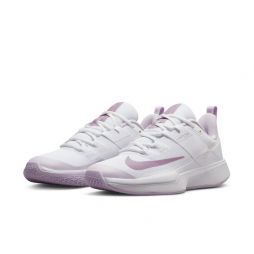 Тенісні кросівки жіночі Nike Court Vapor Lite white/amethyst wave doll Тенісні кросівки жіночі Nike Court Vapor Lite white/amethyst wave doll