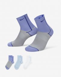 Nike Everyday Plus Lightweight Ankle 3-pack/multicolor Nike Everyday Plus Lightweight Ankle 3-pack/multicolor