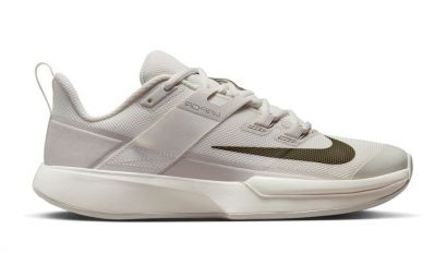 Тенісні кросівки жіночі Nike Court Vapor Lite sail/medium olive/light bone Тенісні кросівки жіночі Nike Court Vapor Lite sail/medium olive/light bone