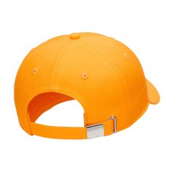 Кепка дитяча Nike Heritage 86 Metal Swoosh vivid orange/metallic silver Кепка дитяча Nike Heritage 86 Metal Swoosh vivid orange/metallic silver