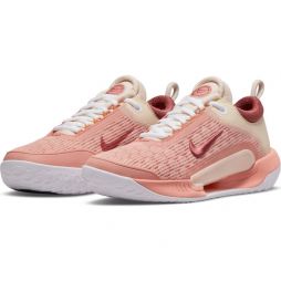 Тенісні кросівки жіночі Nike Zoom Court NXT light madder root/canyon rust/white Тенісні кросівки жіночі Nike Zoom Court NXT light madder root/canyon rust/white
