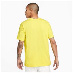 Теннисная футболка мужская Nike NSW Club Tee opti yellow