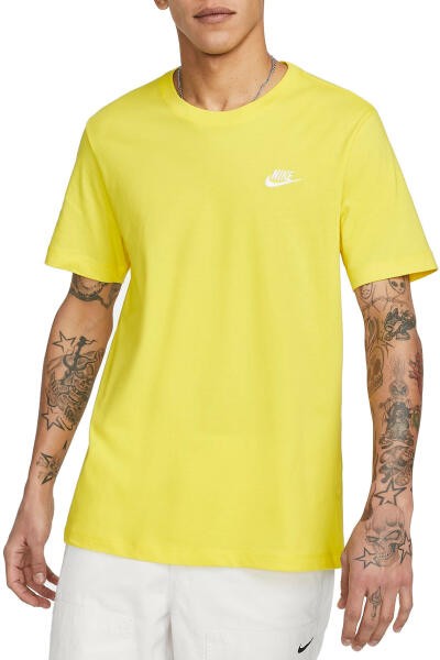 Теннисная футболка мужская Nike NSW Club Tee opti yellow
