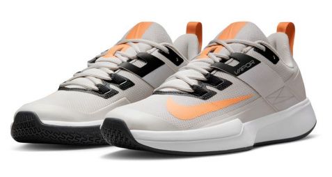 Дитячі тенісні кросівки Nike Vapor Lite Jr light bone/peach cream/dark smoke grey Дитячі тенісні кросівки Nike Vapor Lite Jr light bone/peach cream/dark smoke grey