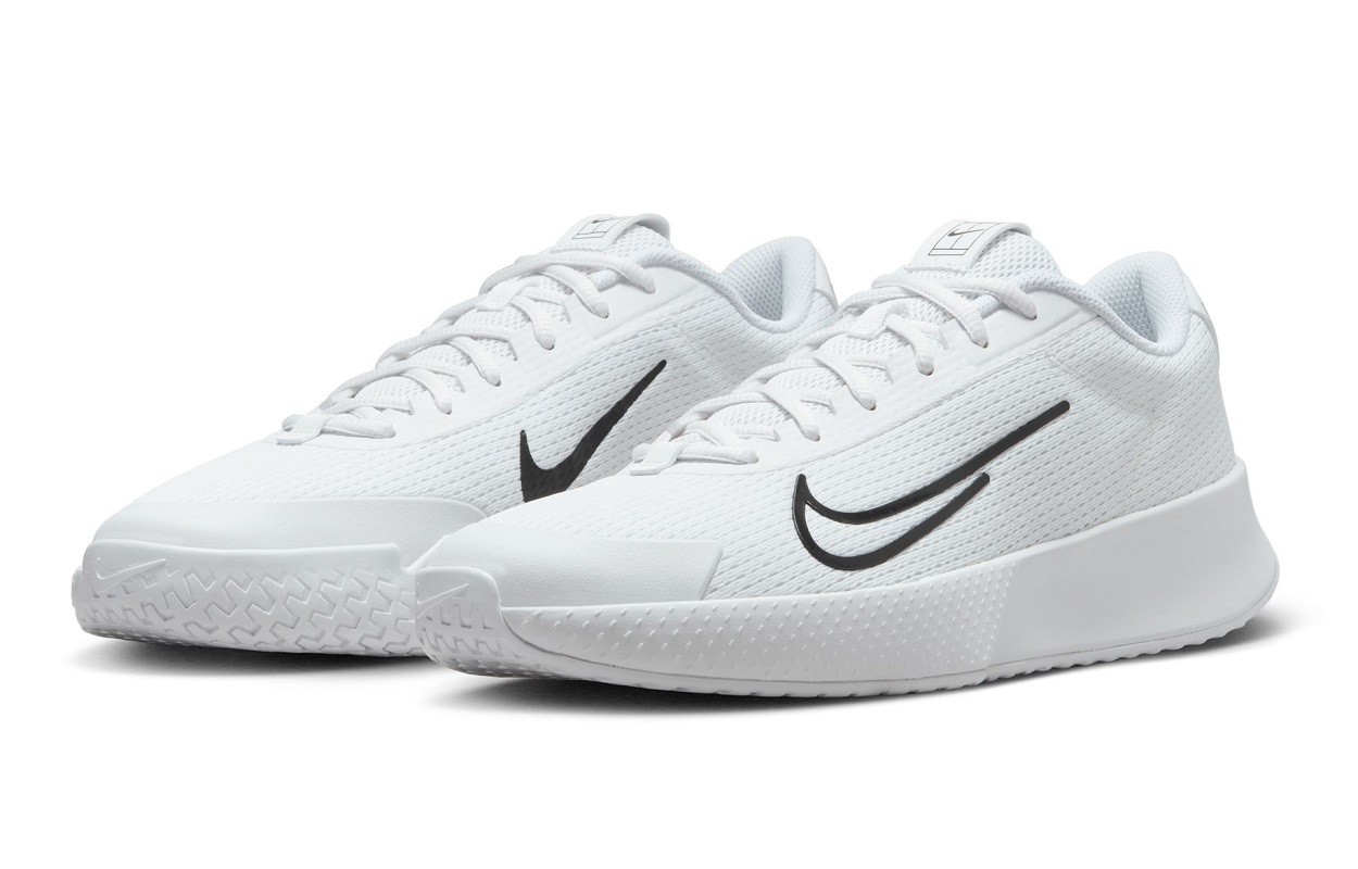 Тенісні кросівки чоловічі Nike Vapor Lite 2 white/black