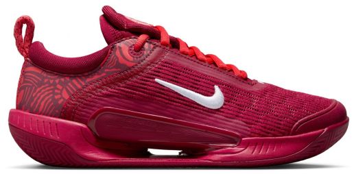 Тенісні кросівки жіночі Nike Zoom Court NXT Грунт noble red/white/ember glow Тенісні кросівки жіночі Nike Zoom Court NXT Грунт noble red/white/ember glow