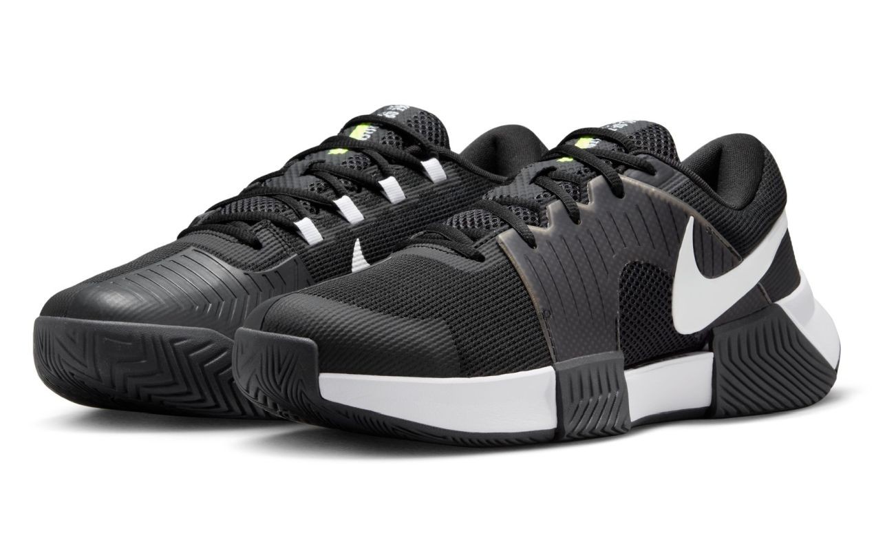 Теннисные кроссовки мужские Nike Zoom GP Challenge 1 black/white/black
