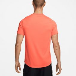 Тенісна футболка чоловіча Nike Court Victory Crew light wild mango/black Тенісна футболка чоловіча Nike Court Victory Crew light wild mango/black