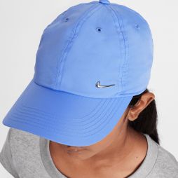 Кепка дитяча Nike Club Unstructured Metal Swoosh Youth Cap royal pulse Кепка дитяча Nike Club Unstructured Metal Swoosh Youth Cap royal pulse