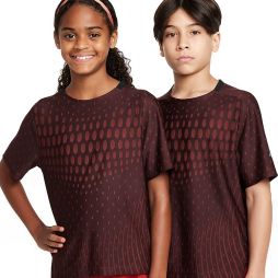 Футболка дитяча Nike Nk Dfadv Ss Top burgundy crush/black Футболка дитяча Nike Nk Dfadv Ss Top burgundy crush/black