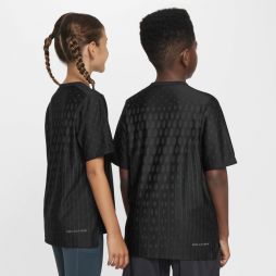Футболка дитяча Nike ADV Multi Tech Top black Футболка дитяча Nike ADV Multi Tech Top black