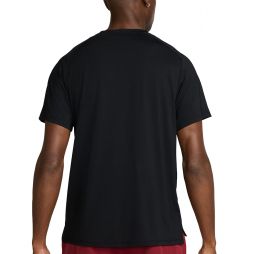 Тенісна футболка чоловіча Nike Court Advantage T-Shirt black/black/white Тенісна футболка чоловіча Nike Court Advantage T-Shirt black/black/white
