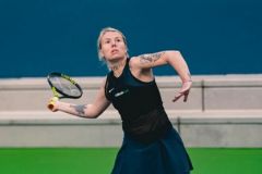 ОЛІЙНИКОВА ПОБОРЕТЬСЯ ЗА ТРОФЕЙ. СНІГУР ЗІГРАЄ У ФІНАЛІ.