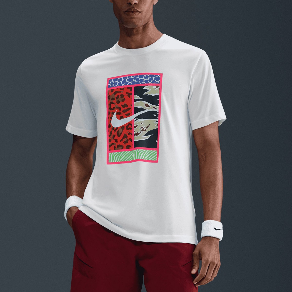Футболка чоловіча Nike Dri-FIT Court T-Shirt white/multi