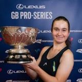 СНІГУР ЧЕМПІОНКА ITF-ТУРНІРУ. ЗІННЕР ТРІУМФАТОР ПАРИЗЬКОГО МАСТЕРСА.