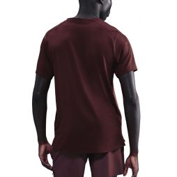 Тенісна футболка чоловіча Nike Court Advantage T-Shirt burgundy crash/white