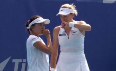 КІЧЕНОК ТА НІНОМІЯ УСПІШНО СТАРТУВАЛИ НА КОРТАХ МЕЛЬБУРНА