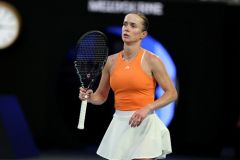 СВІТОЛІНА ПОСТУПАЄТЬСЯ ПЕРШІЙ РАКЕТЦІ СВІТУ У ПІВФІНАЛІ AUSTRALIAN OPEN 2026