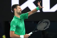 ДЖОКОВИЧ ОБІГРУЄ ЗІННЕРА. АЛЬКАРАС ПЕРЕМАГАЄ ЗВЄРЄВА.