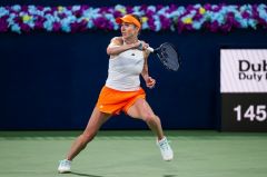 СВІТОЛІНА ОБІГРУЄ ОЛІМПІЙСЬКУ ЧЕМПІОНКУ. УКРАЇНЦІ НА КОРТАХ СВІТУ: