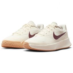 Тенісні кросівки жіночі Nike Vapor Lite 3 pale ivory/vachetta tan/tattoo