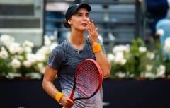 КАЛІНІНА ПОБОРЕТЬСЯ ЗА ТРОФЕЙ. СНІГУР ВИХОДИТЬ ДО ФІНАЛУ.