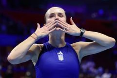 УКРАЇНА - ПОЛЬЩА - 2:0 ПІСЛЯ ПЕРШОГО ІГРОВОГО ДНЯ