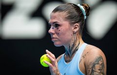 ОЛІЙНИКОВА ВИХОДИТЬ ДО ДРУГОГО РАУНДУ НА ТУРНІРІ WTA 500. 