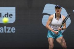 СВІТОЛІНА В ДВОХ СЕТАХ ПОСТУПАЄТЬСЯ ЕАЛІ У ЧВЕРТЬФІНАЛІ ТУРНІРУ WTA 500 В БЕРЛІНІ