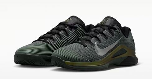 Тенісні кросівки чоловічі Nike Zoom Vapor 12 Premium camo green/pure platinum/metallic gold