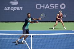 УКРАЇНО-ФРАНЦУЗЬКИЙ СІМЕЙНИЙ ТАНДЕМ ВИХОДИТЬ ДО ПІВФІНАЛУ US OPEN.  УКРАЇНЦІ НА КОРТАХ СВІТУ: