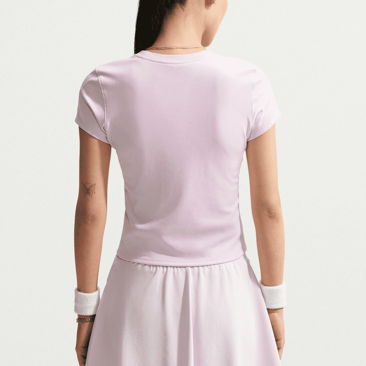 Тенісна футболка жіноча Nike Court Advantage Pro T-Shirt bleached lilac/white
