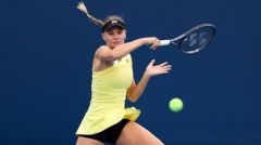 ЯСТРЕМСЬКА ОБІГРУЄ БУКШУ НА СТАРТІ  ТУРНІРУ WTA 1000 В УХАНІ
