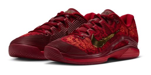 Теннисные кроссовки женские Nike Zoom Vapor 12 Qinwen university red/tough red/picante red/metallic 